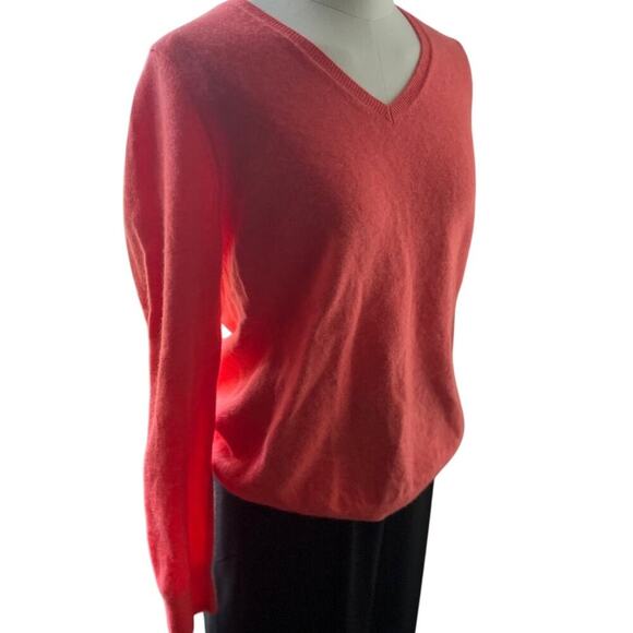 Talbots 100% Cashmere Coral V Neck Sweater Pullover Women's S M Soft Luxury - Picture 3 of 12